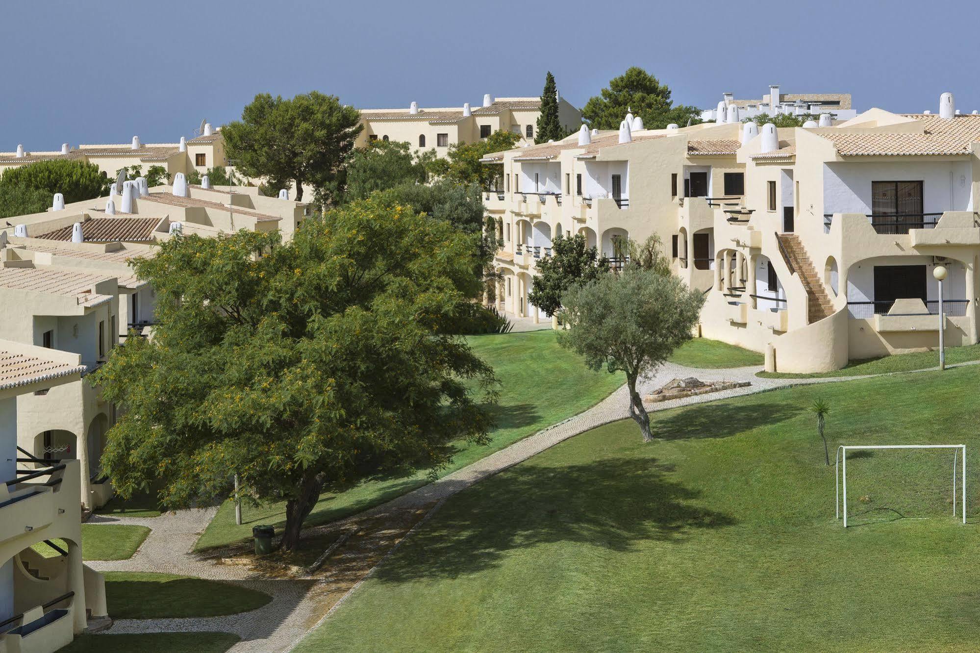 Alvor Clube Brisamar Aparthotel Exterior photo